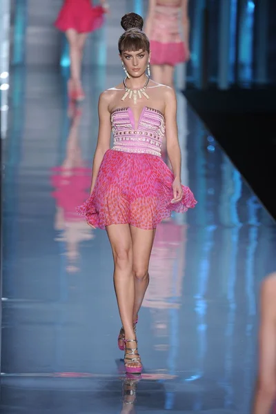 Look 34
